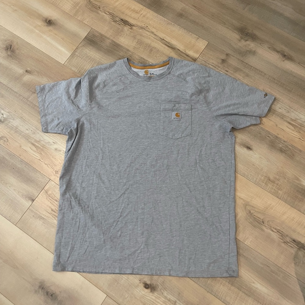 Carhartt t shirt XL or XLT